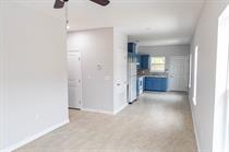1816 Columbia St - B