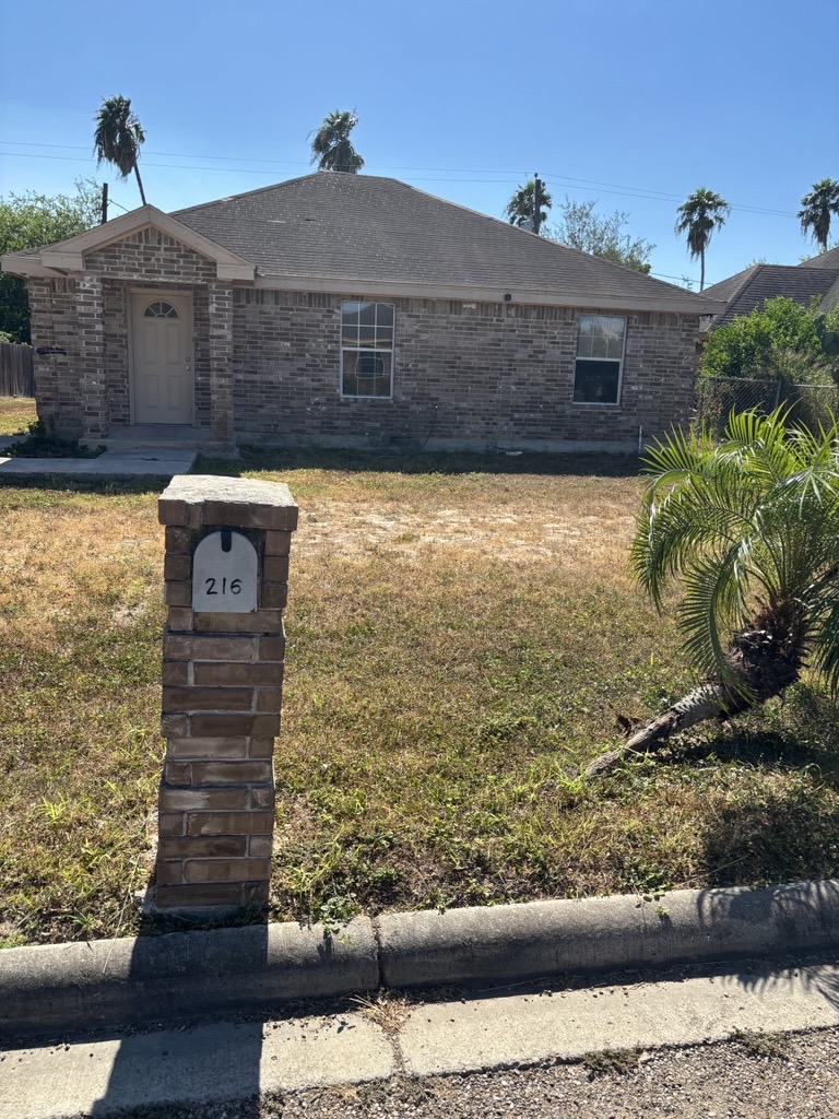 216 Muneca Dr.